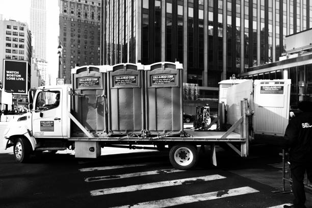 Best Restroom trailer rental cost  in Elida, OH
